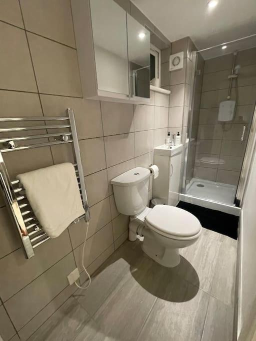 Lovely 1 Bedroom Apartment - Maida Vale ロンドン エクステリア 写真