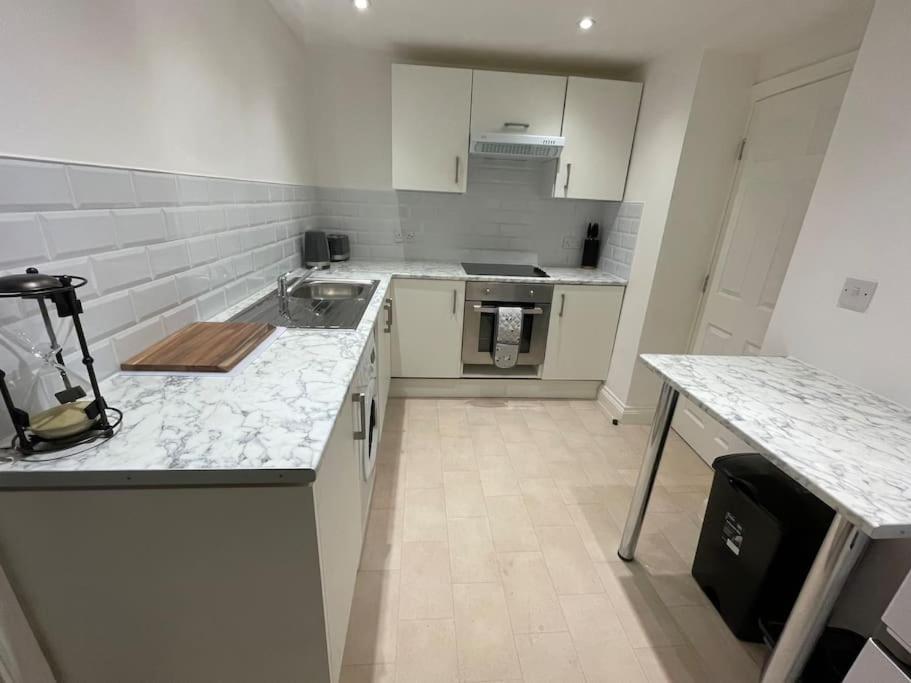 Lovely 1 Bedroom Apartment - Maida Vale ロンドン エクステリア 写真